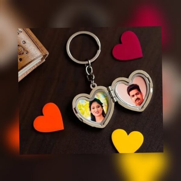 2025/06/1001344810.jpg Photo metel keychain